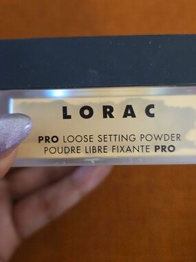 LORAC Brûlée Pro Loose Setting Powder - Neutral Beige Finish